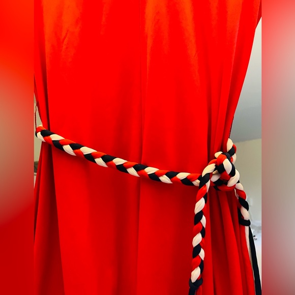 Size XS. Tea-length, vintage dress with braided belt. No rips or tears. - Picture 3 of 3